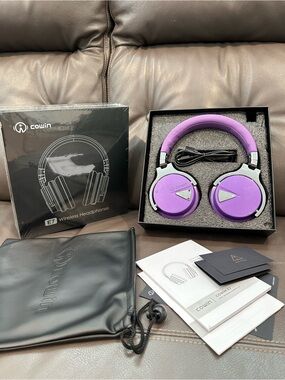E7 Wireless Over-Ear Headphones — Purple